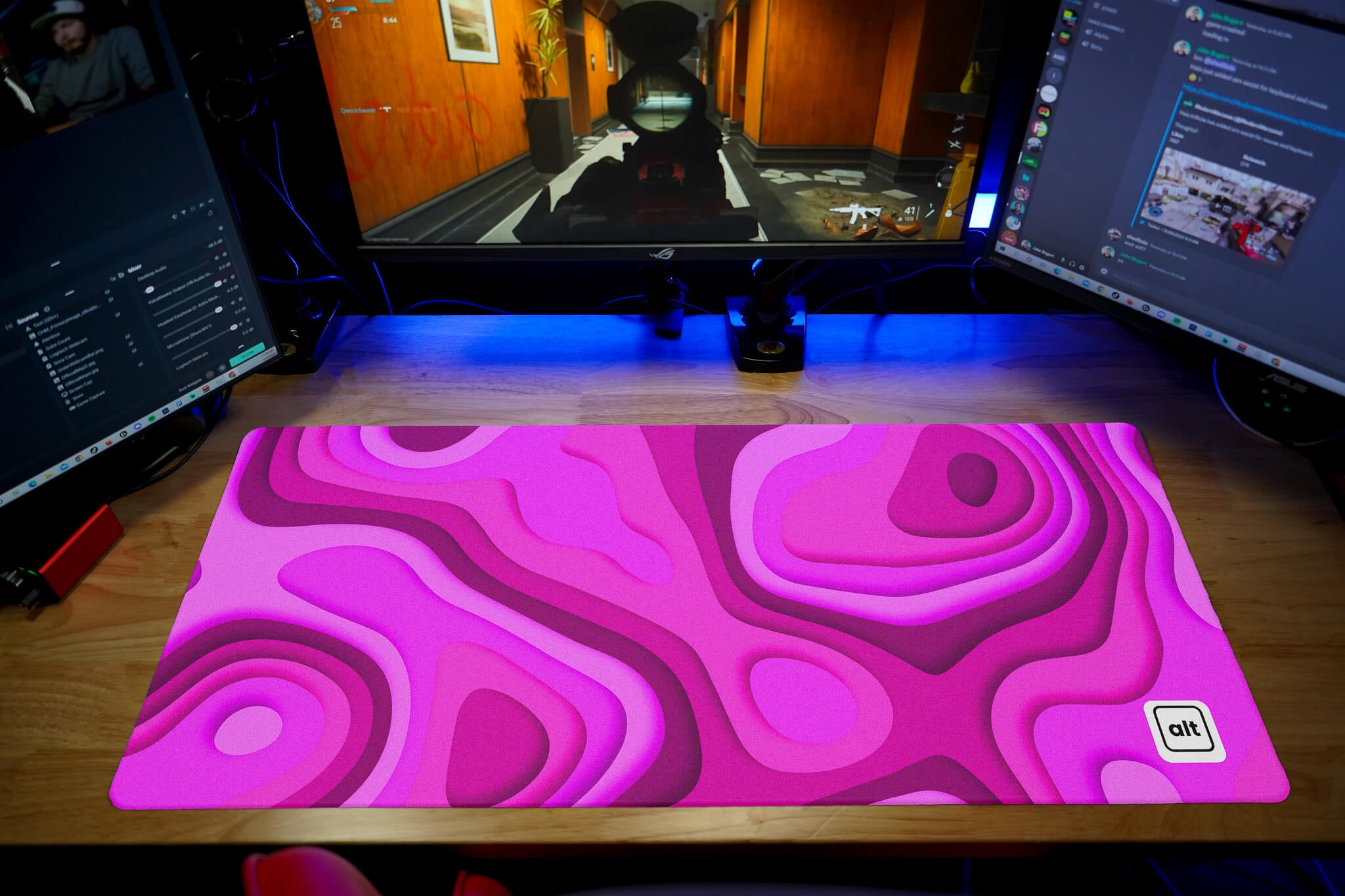 Topo Hot Pink Mousepad