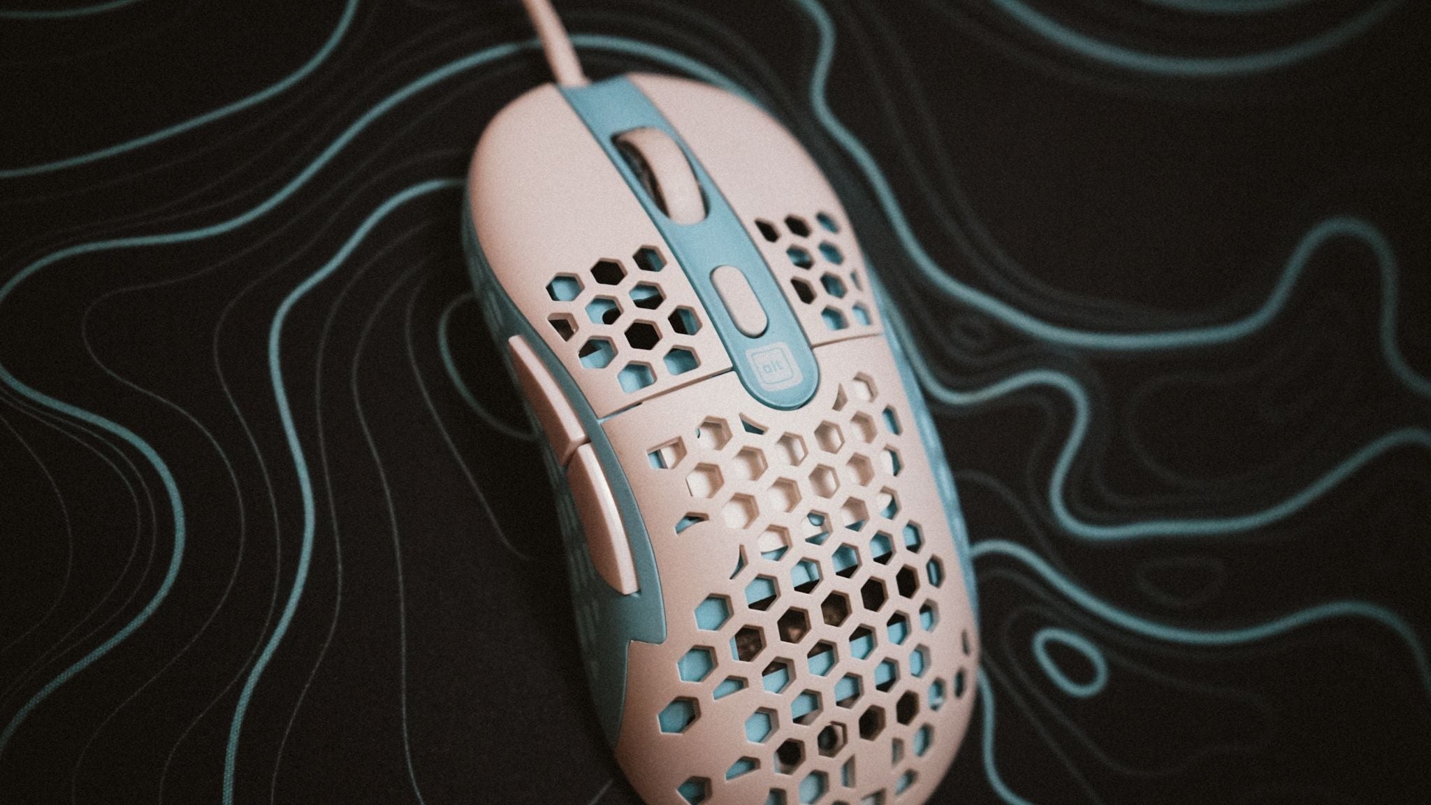 Alt F4 Ultralight Gaming Mouse