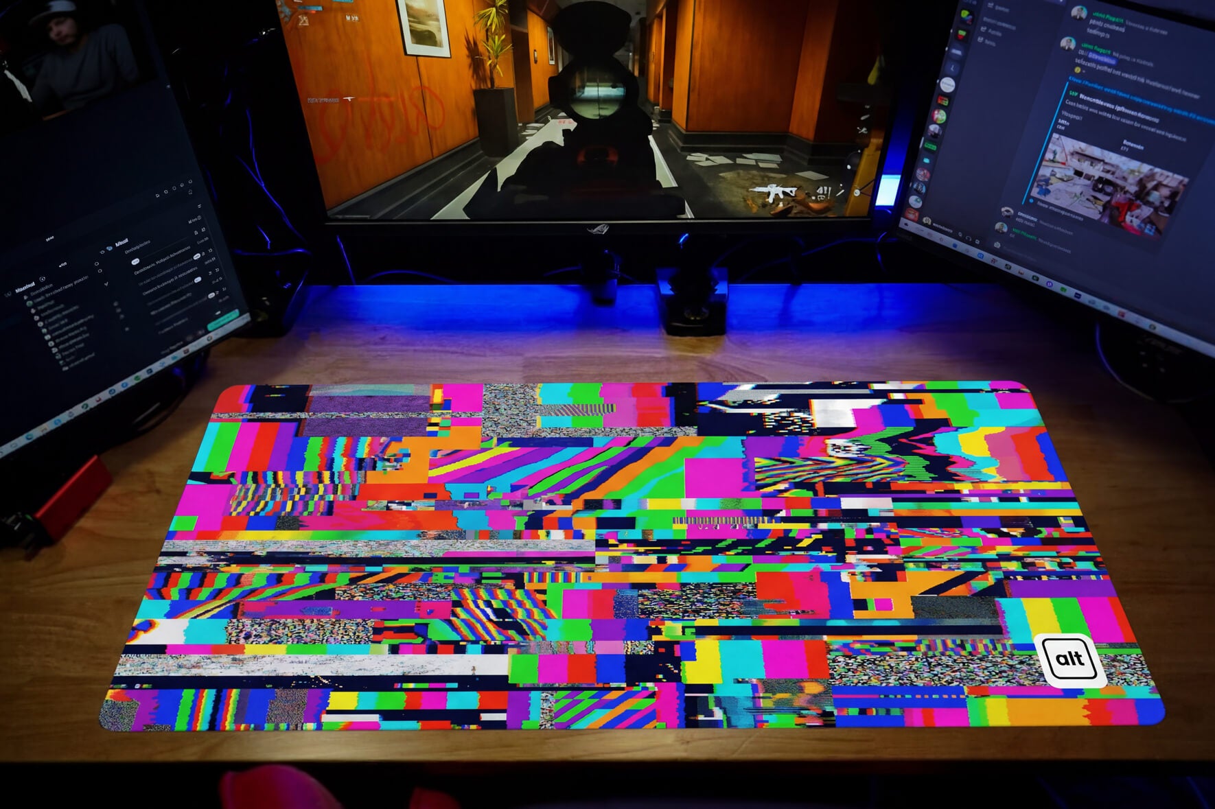 Static Mousepad