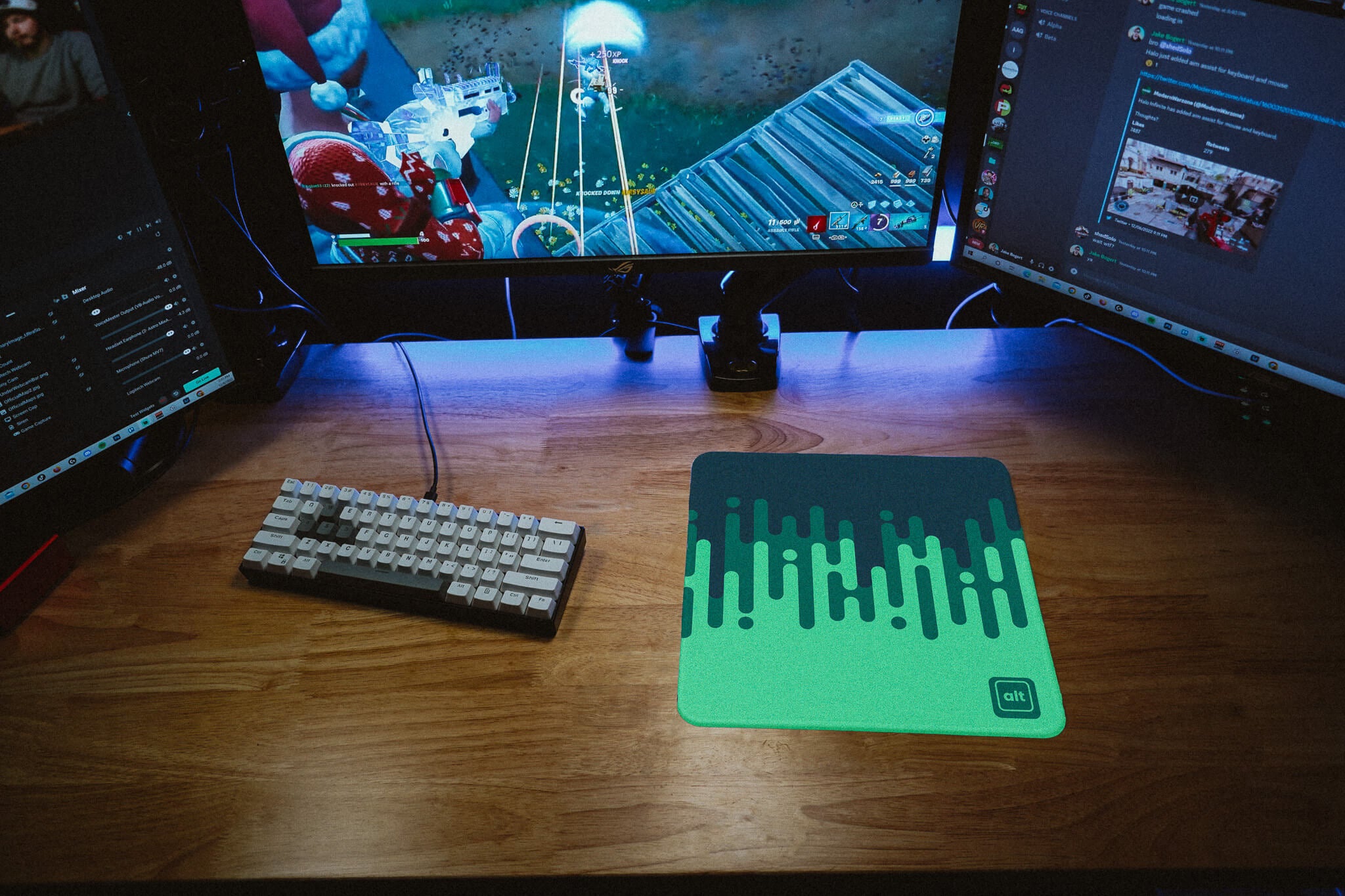 Linear Waves Forest Mousepad
